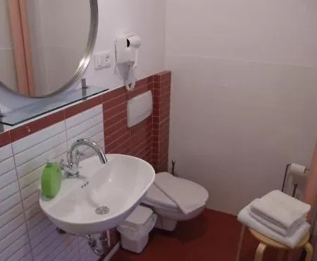 Апартаменты Apartment4You Rondo De Gaulle'A *